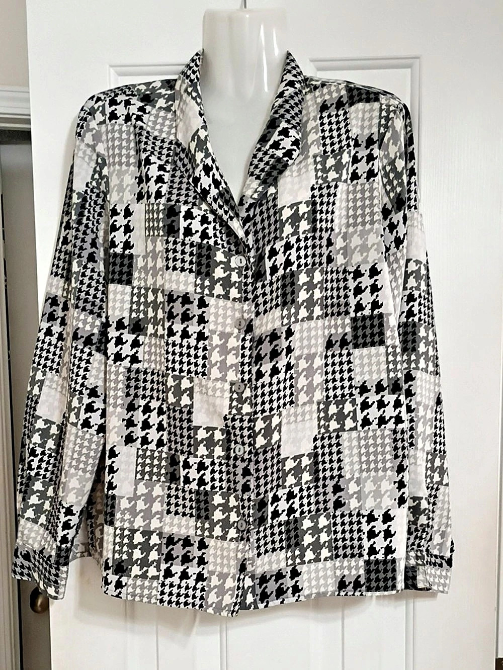 Alfred Dunner Houndstooth Blazer in Black & White Size 10 Like New